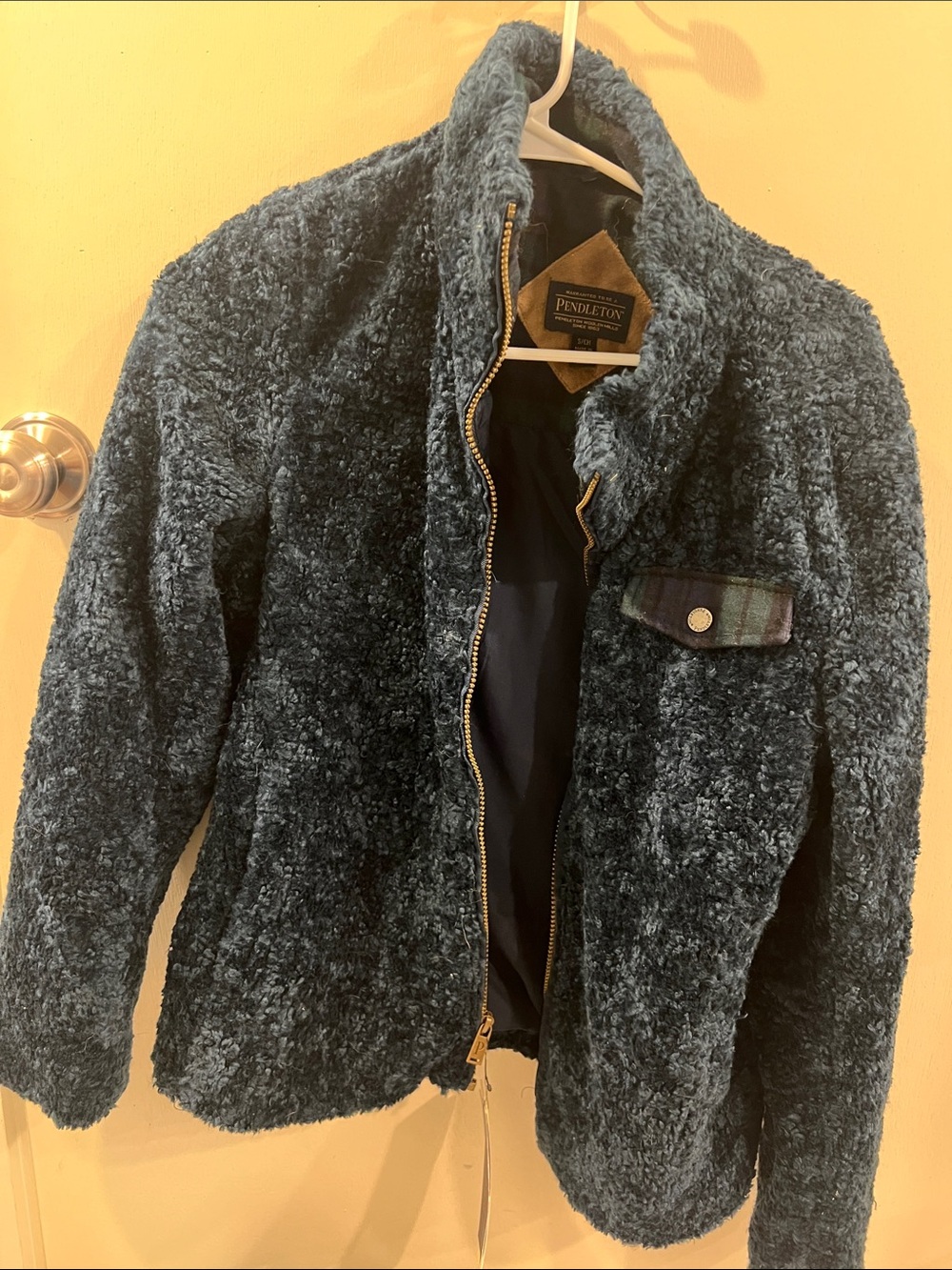 Pendleton Women’s Dark Blue Plush Sherpa Jacket S